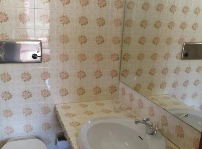 Gaestehaus Leo Nocleg ze śniadaniem